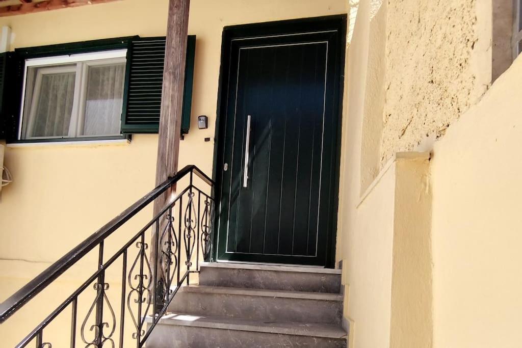 Center Of Parga-John'S House Apartamento Exterior foto